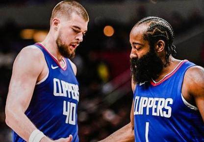 开云体育登录-【现场】“空接之城”再次上演 快艇旧将联手暴砍56分