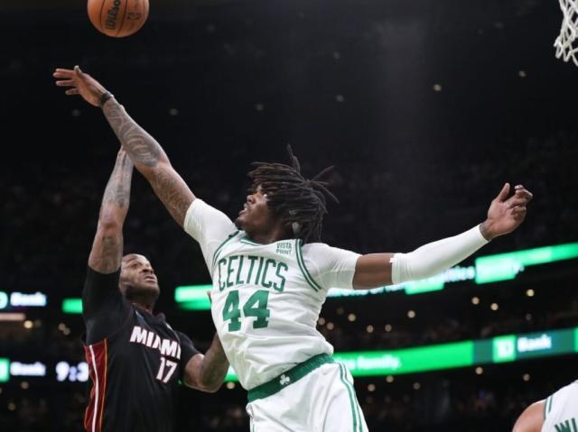 开云体育登录-热火绿军阵容各有不整 伤病成东决最大X因素