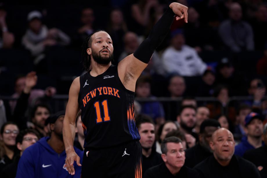 开云体育登录-布伦森28+4德罗赞34+5 尼克斯战胜国王迎三连胜